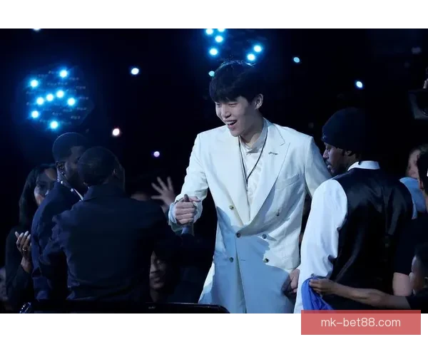 美媒建议开拓者捡漏2米06大前锋与杨瀚森竞争上场时间